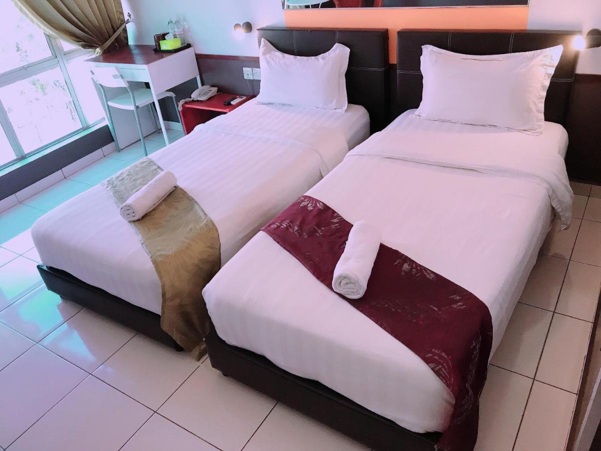 Hotel Langit Langi @ Klia/klia2 2*